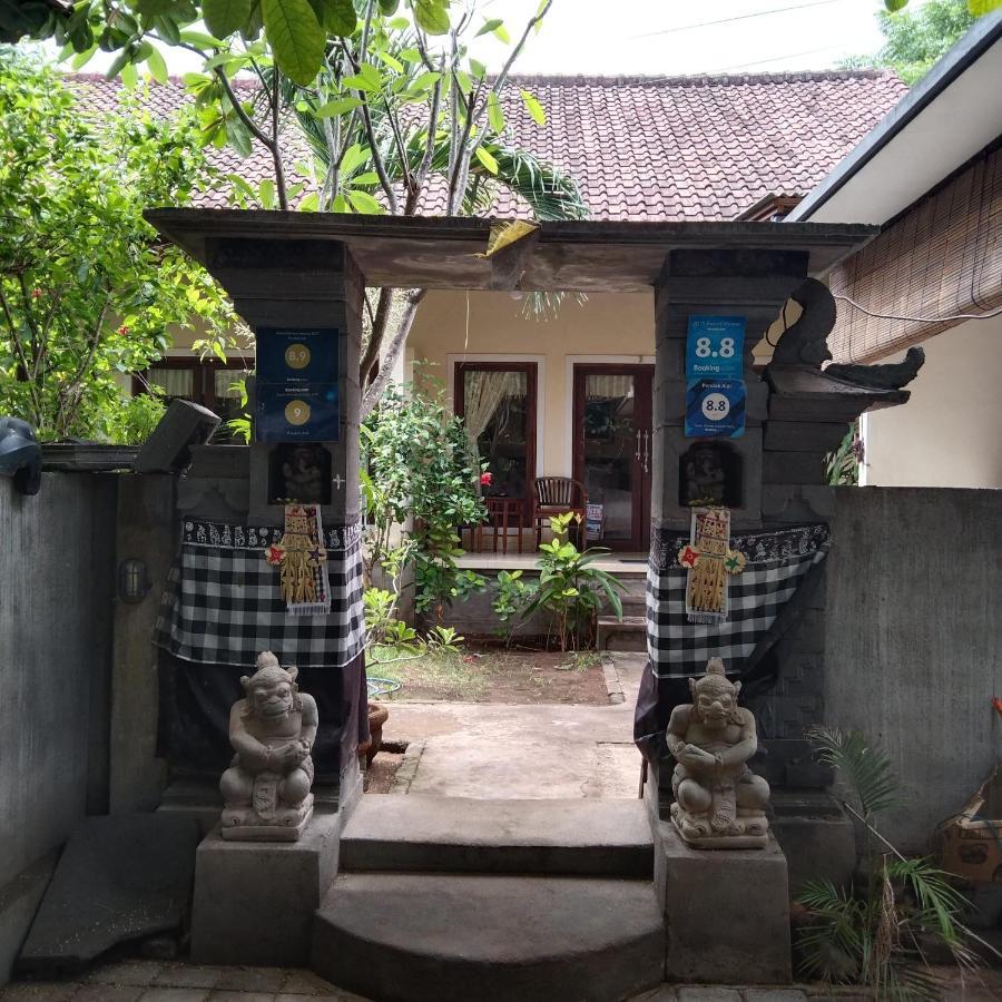 Pondok Aldi Hostel Амед Экстерьер фото