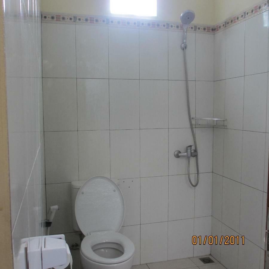 Pondok Aldi Hostel Амед Экстерьер фото