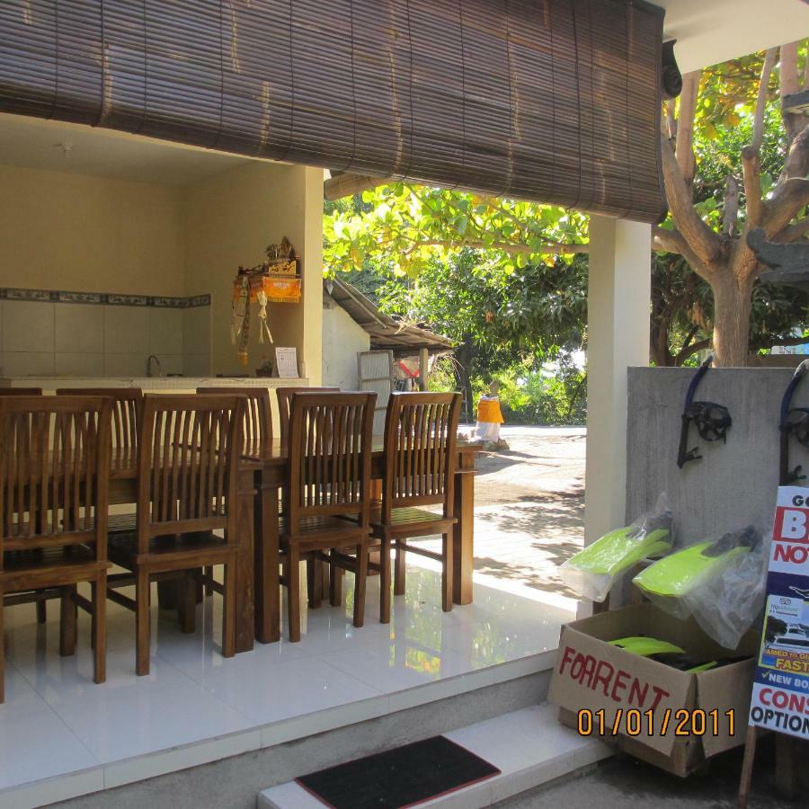 Pondok Aldi Hostel Амед Экстерьер фото
