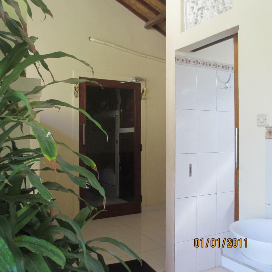 Pondok Aldi Hostel Амед Экстерьер фото